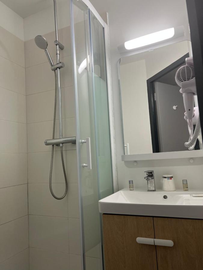 Hotel De La Paix Lyon Sud Givors Zewnętrze zdjęcie