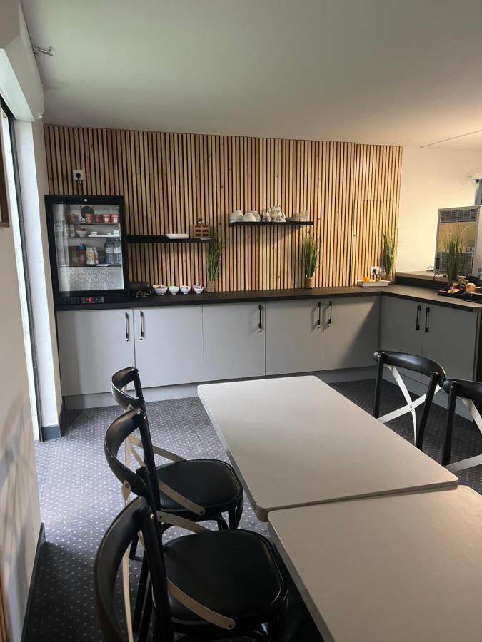 Hotel De La Paix Lyon Sud Givors Zewnętrze zdjęcie